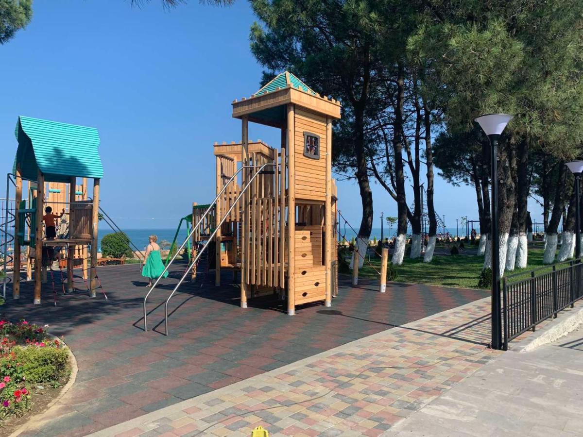 Guest House Kobuleti Exterior photo